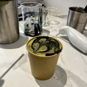 fabrication de savon en atelier en groupe dans le Morbihan