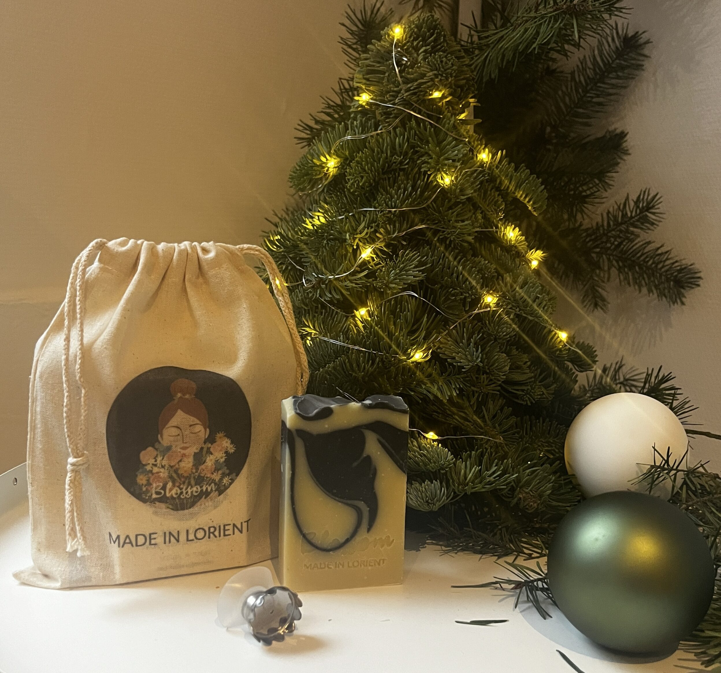 Coffret cadeau savon et son porte-savon aimanté