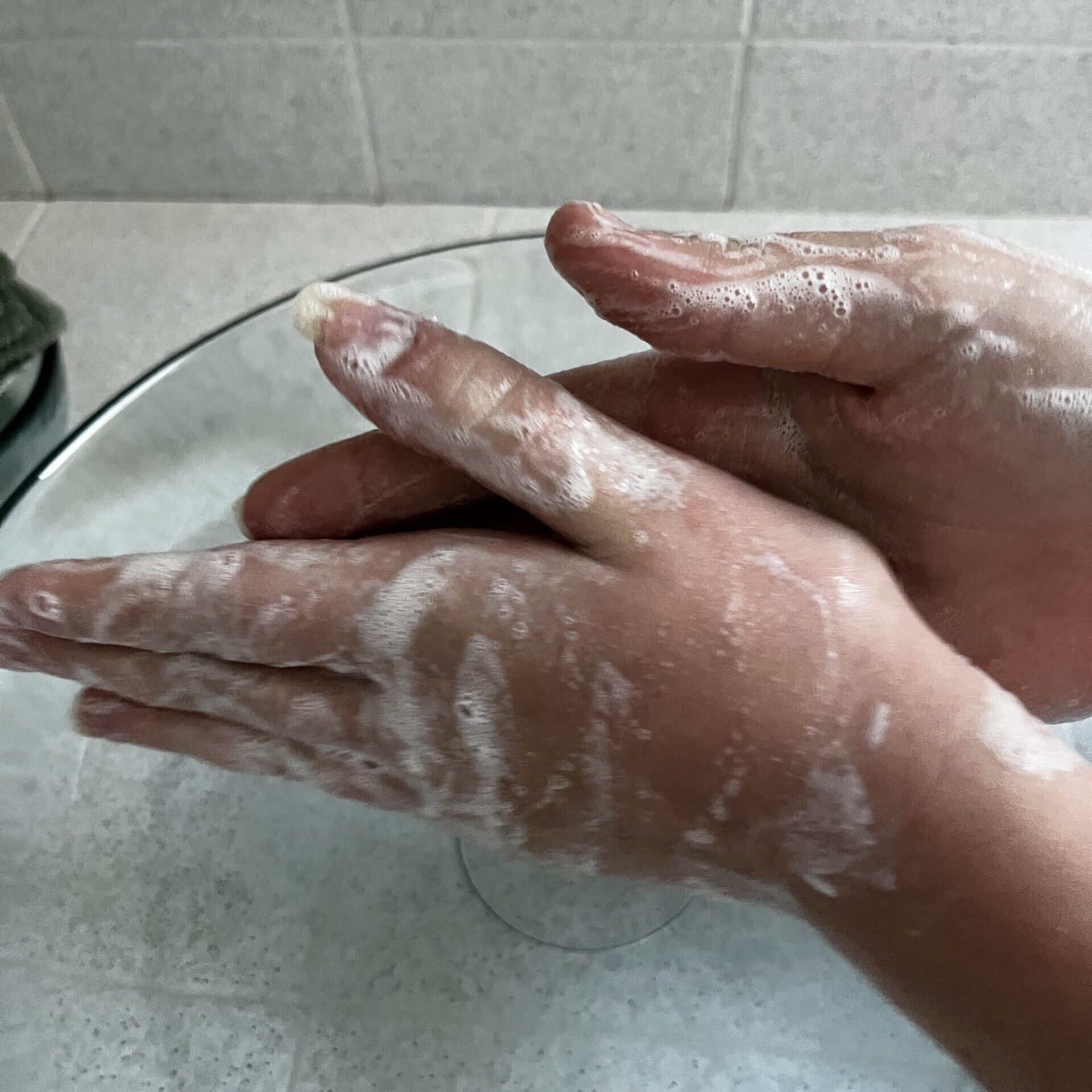 savon au lait de chèvre pour peau sensible ou acné et problèmes de peau eczéma ou psoriasis