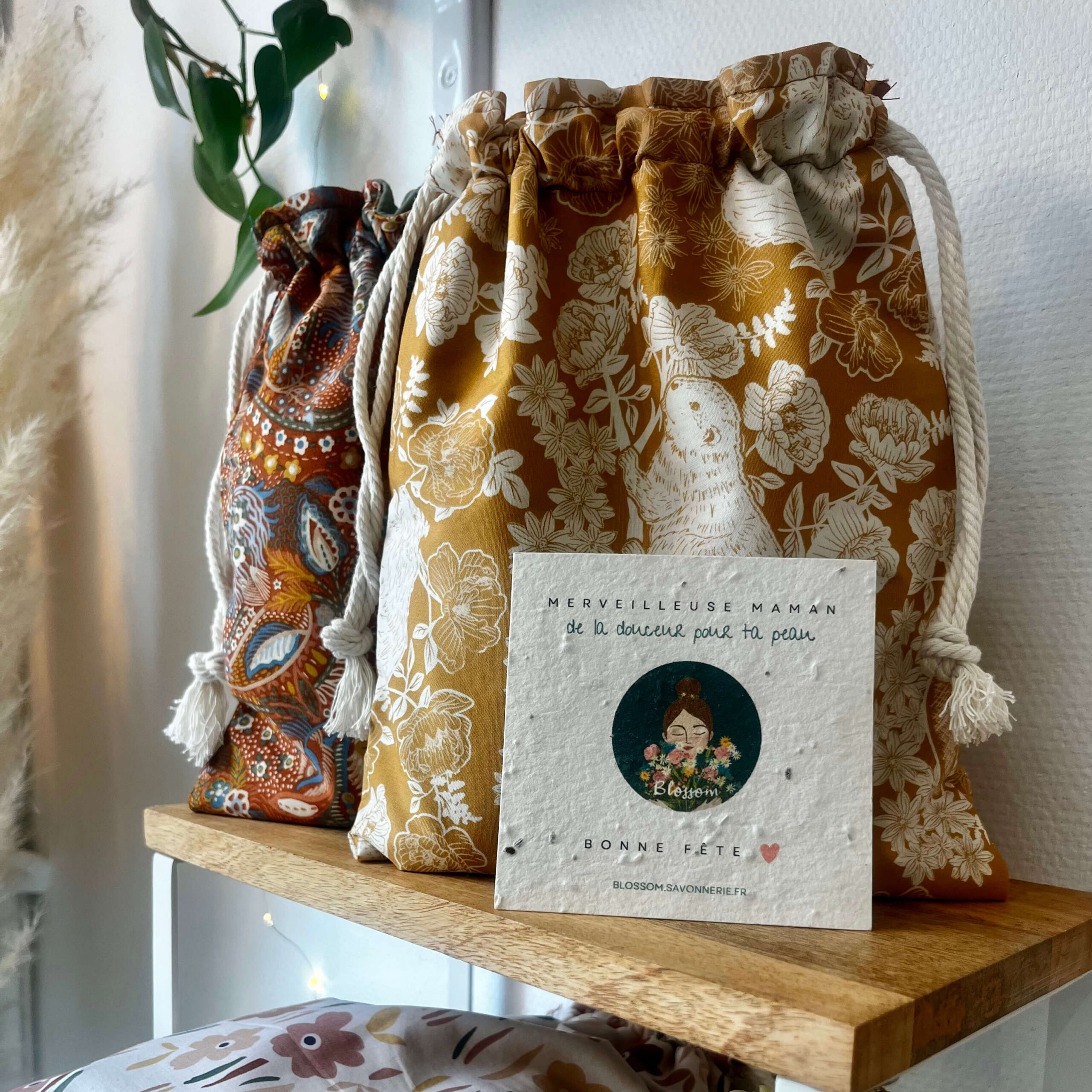 idée cadeau fête des mères shampoing solide fabriqué en Bretagne