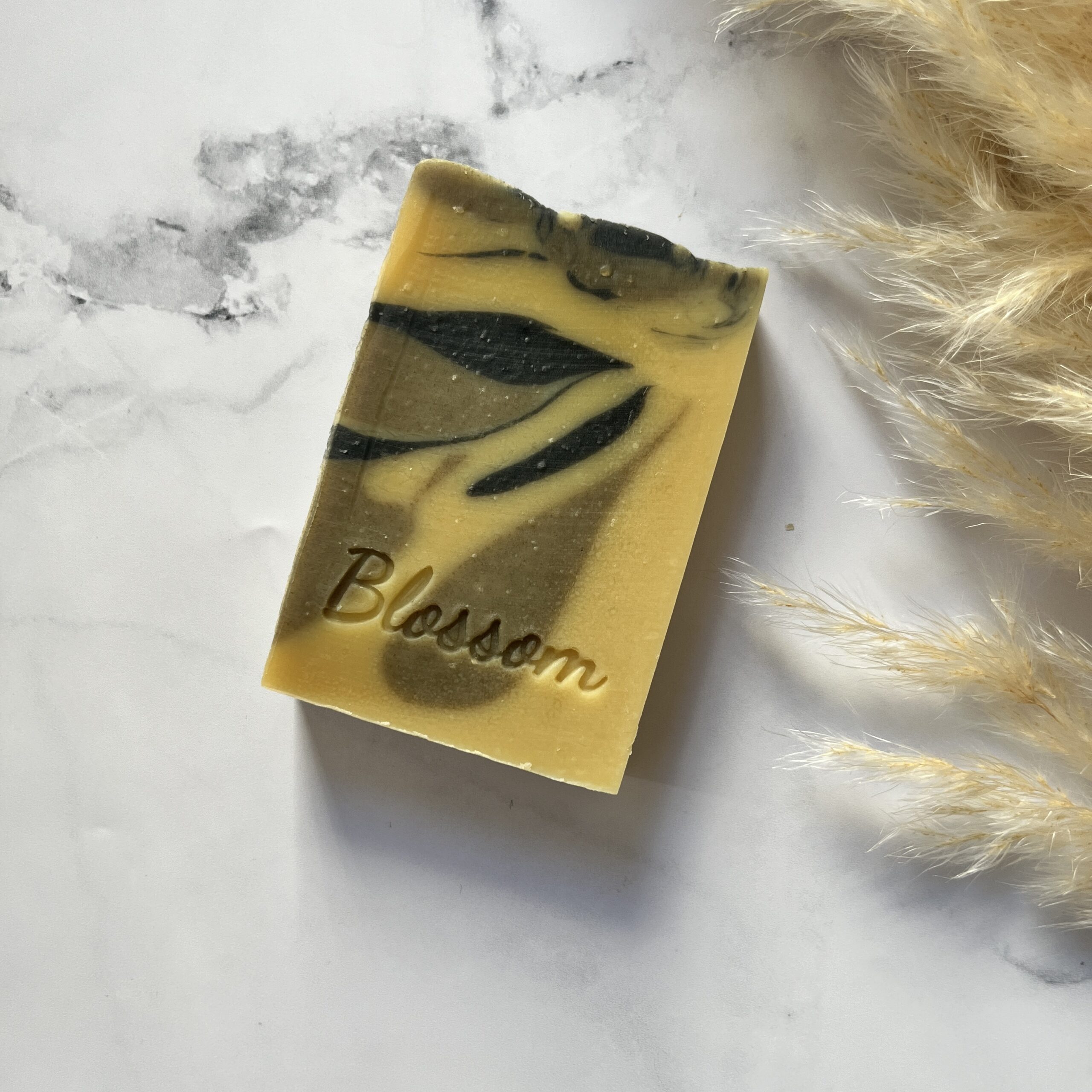 savon au lait de chèvre et géranium rosat
