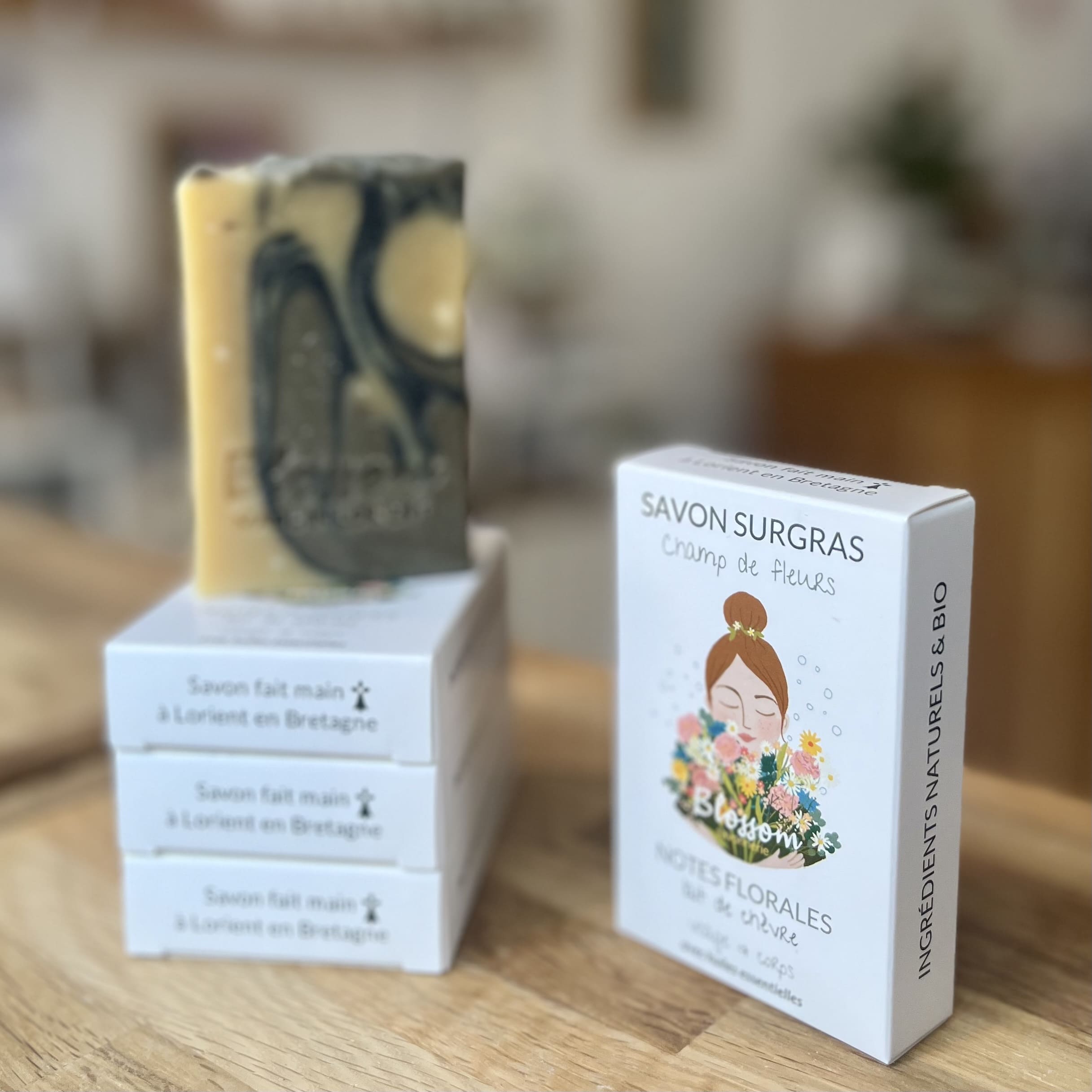 Savon au lait de chèvre – Champ de fleurs