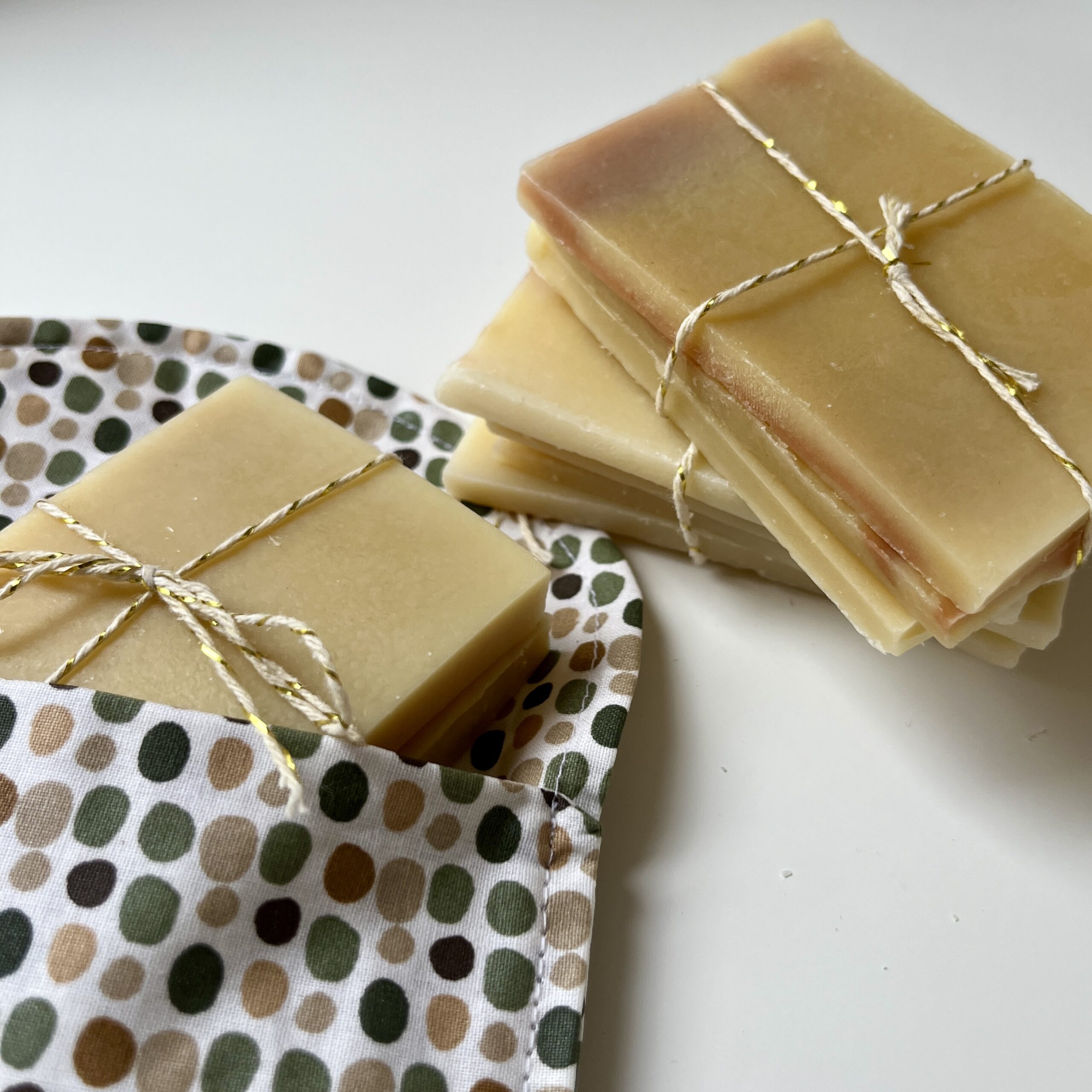 chutes de savon au lait de chèvre