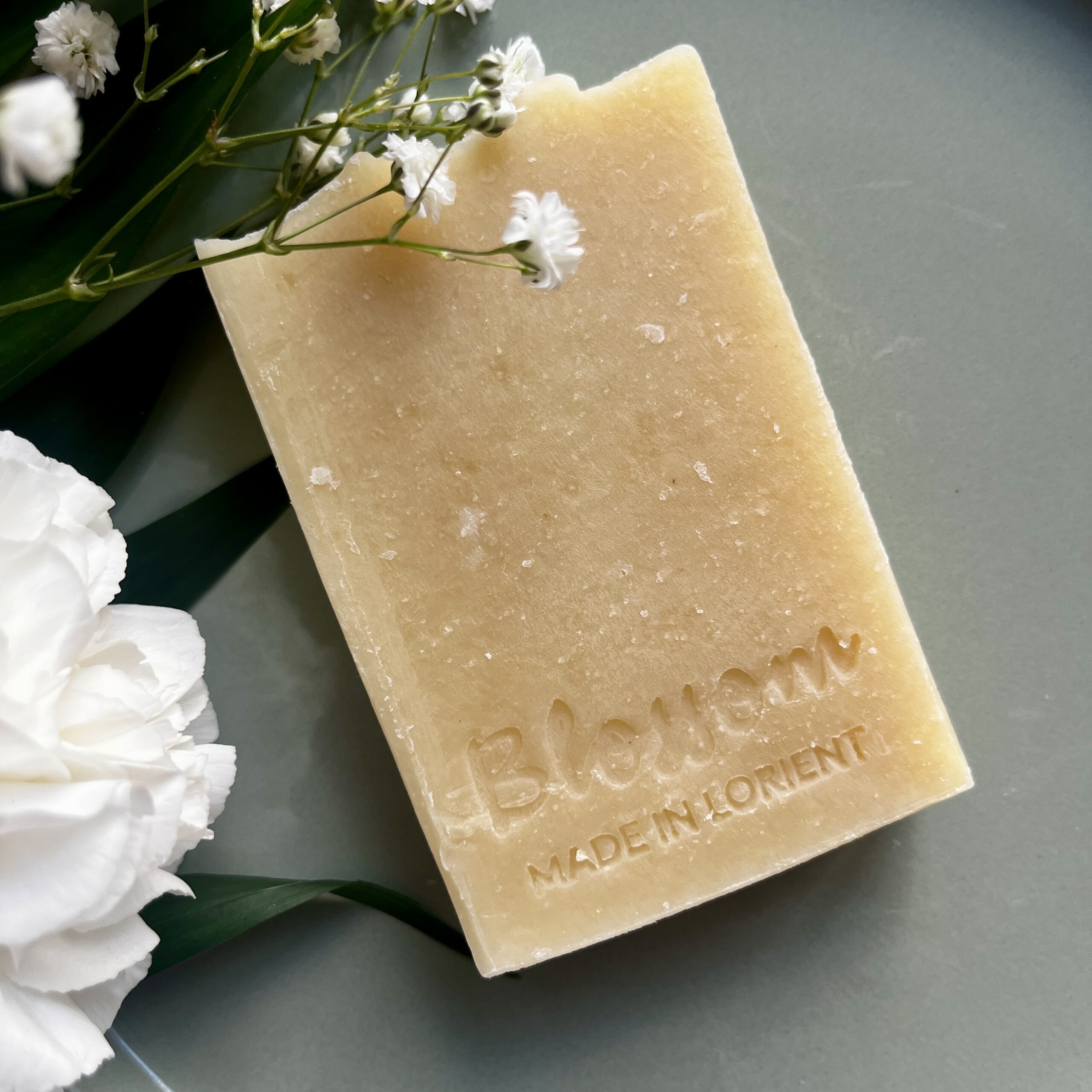 savon au lait d'amande pour les peaux sèches