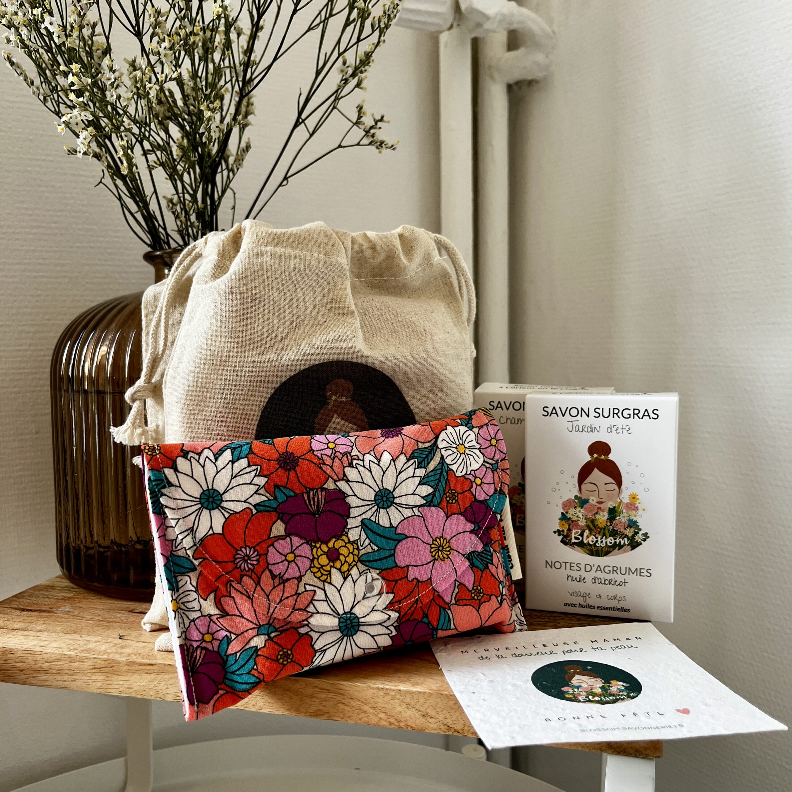 savons artisanaux coffret cadeau