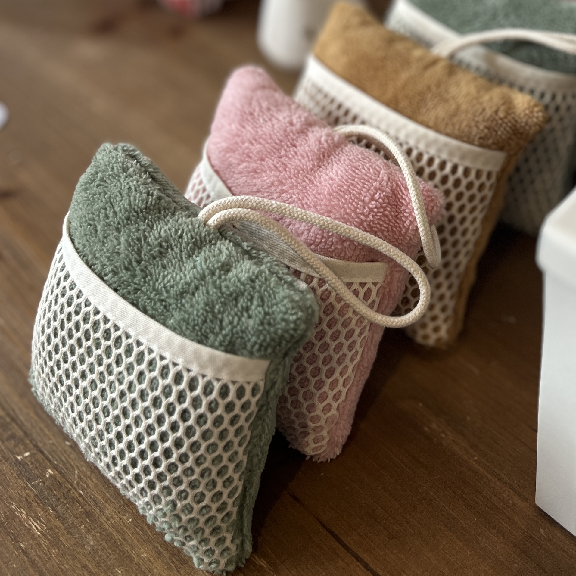 éponge corps pour utiliser les chutes de savon ou restes de savon