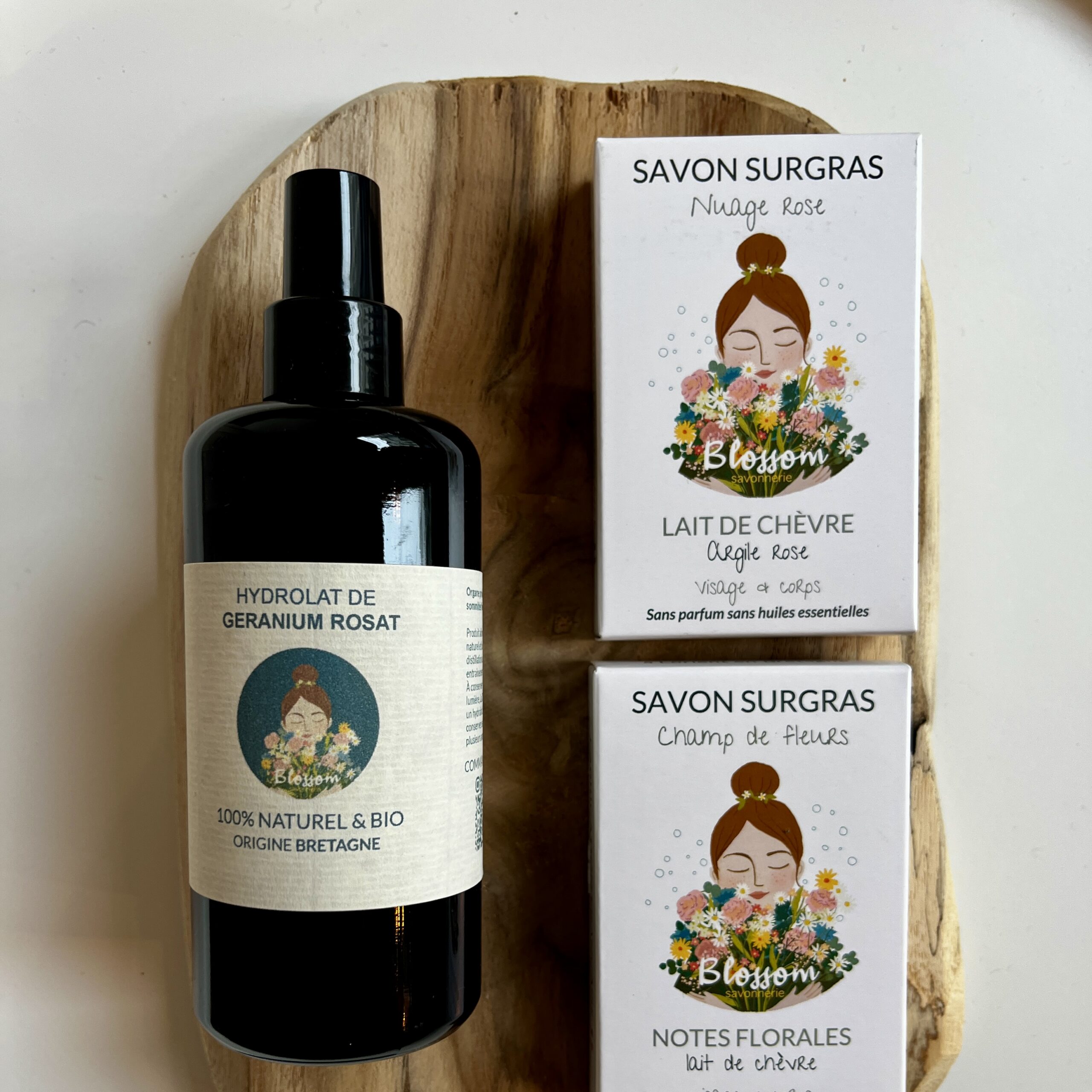 routine beauté anti acné savon au lait de chèvre et hydrolat de romarin bio