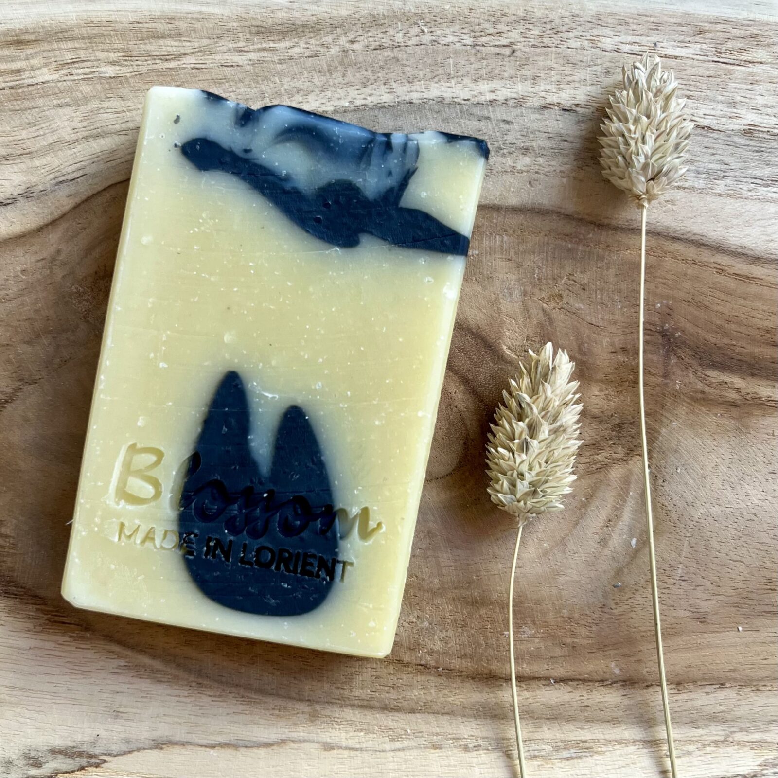Savon exfoliant – Hermine